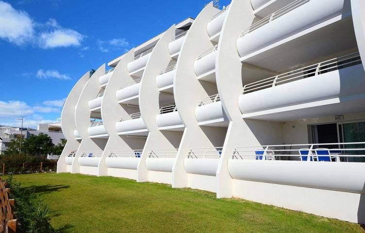 Gîte pour 4 personnes, avec terrasse et piscine, animaux acceptés dans Plage du Point-Zéro - 4