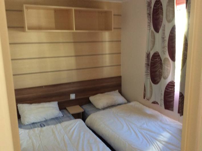 Location de vacances pour 6 personnes, avec jardin et piscine à Gastes - 3