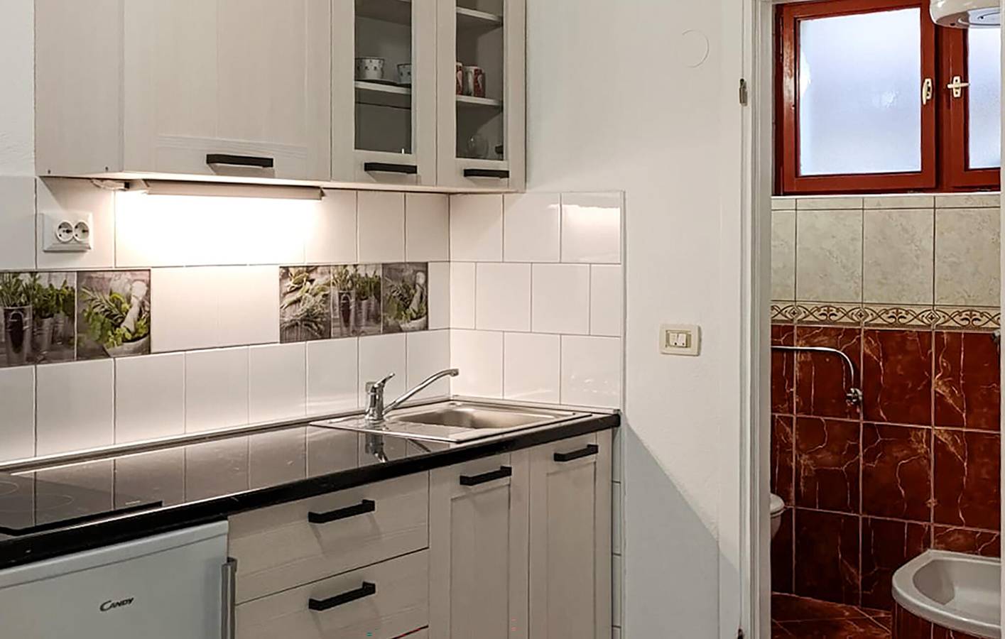 Apartamento vacacional entero, Apartamento de vacaciones para 2 personas in Podgora, Rivera de Makarska