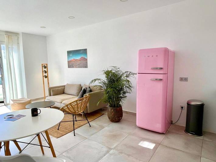 Gîte pour 2 personnes, avec terrasse à La Santa - 2