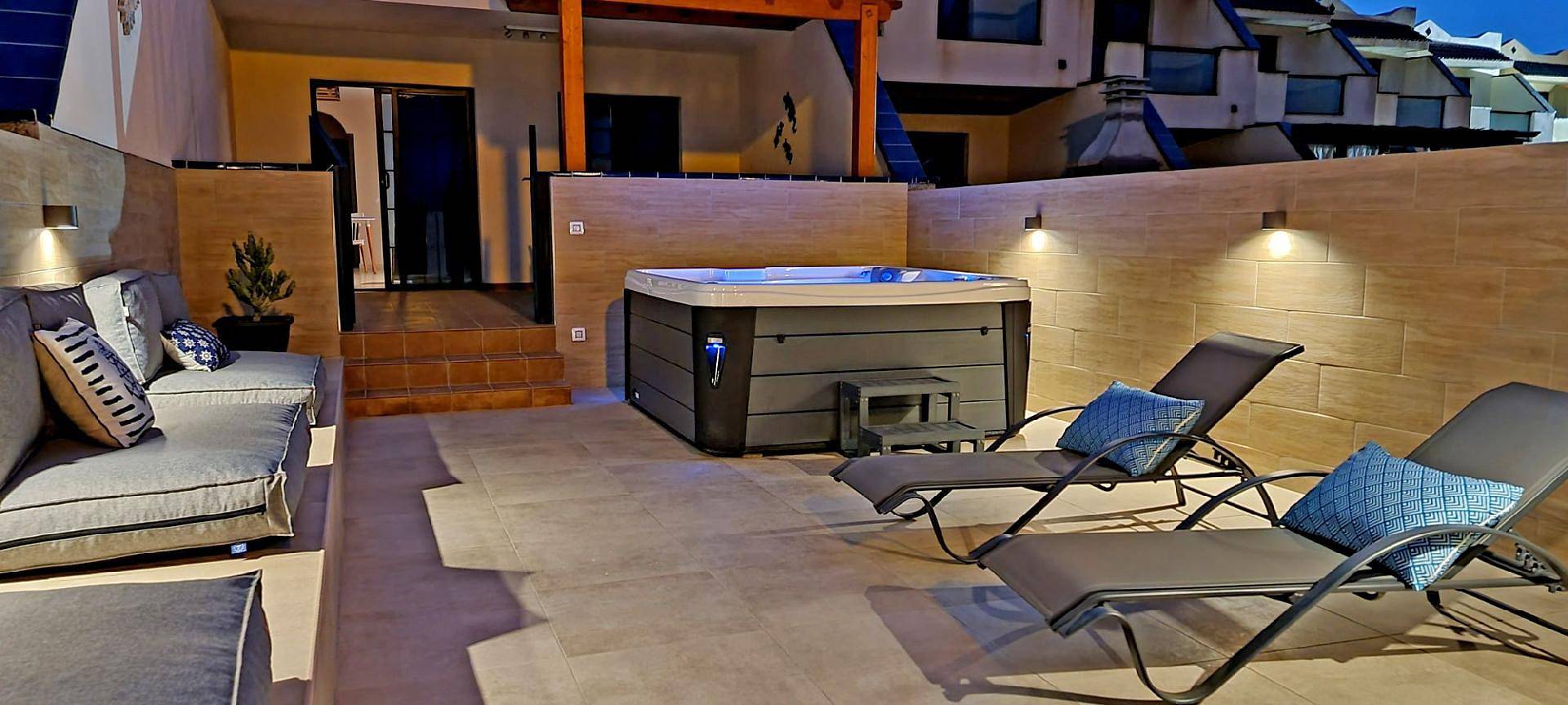 Komfortables Ferienhaus in Pájara mit Privatem Pool und Meerblick in La Lajita, Pájara