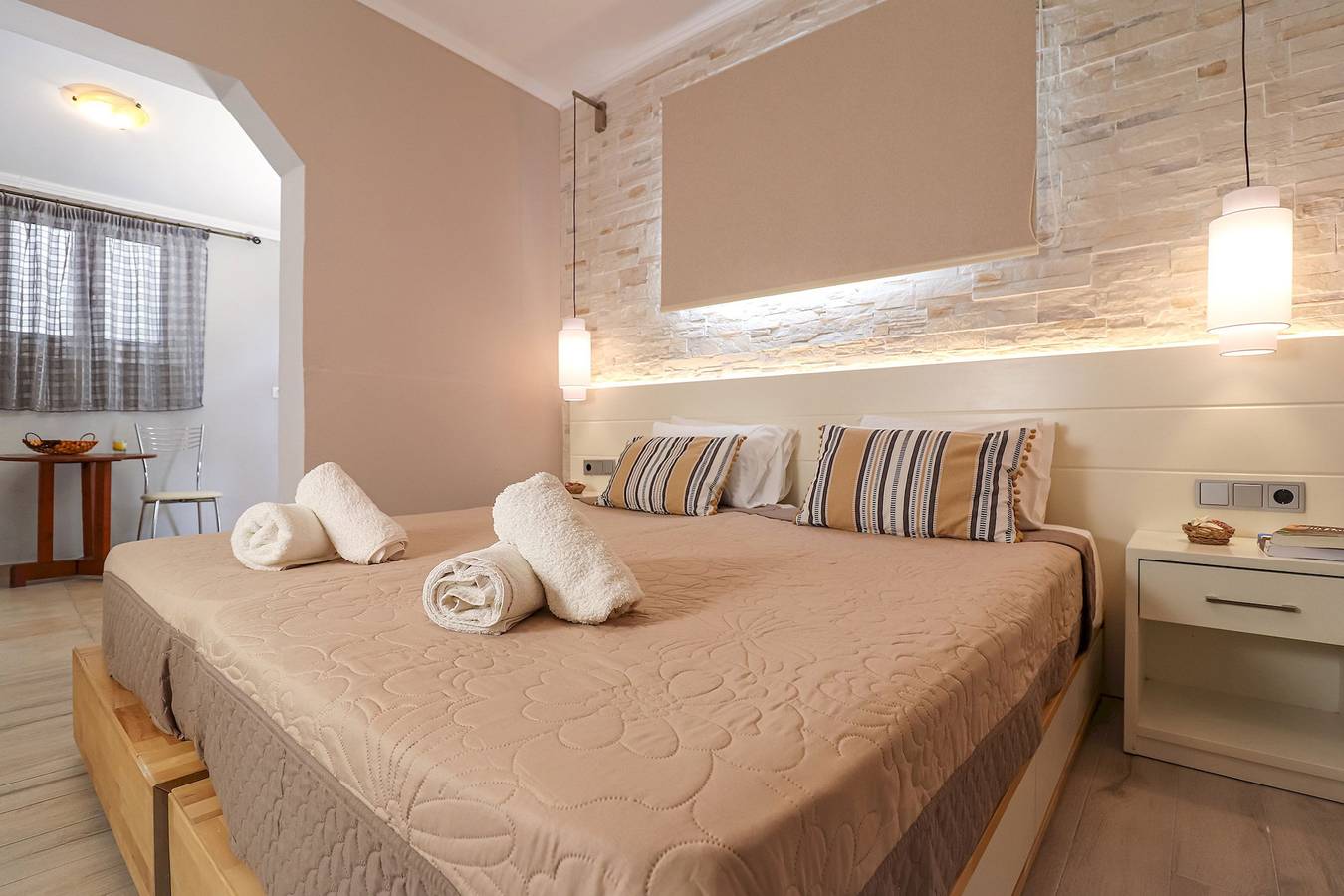 Appartamento intero, Appartamento vacanze per 2 persone con giardino in Paleokastritsa, Corfù
