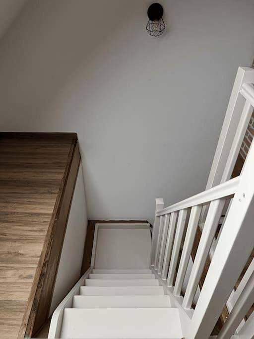 Appartement entier, Duplex Caramel Moderne in Aulnoy-lez-Valenciennes, Région de Valenciennes