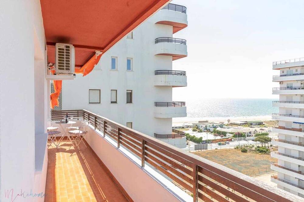 Apartamento inteiro, Apartamento Nuevo Junto a la Playa Vistas al mar in Playa de Punta Umbría, Punta Umbría