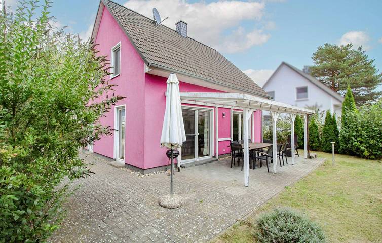 Ferienhaus für 8 Personen, mit Garten und Terrasse - 1