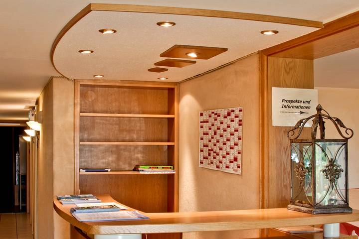 Hotel Garni Gästehaus Merk - Einzelzimmer mit Wc und Dusche in Immenstaad, Immenstaad am Bodensee