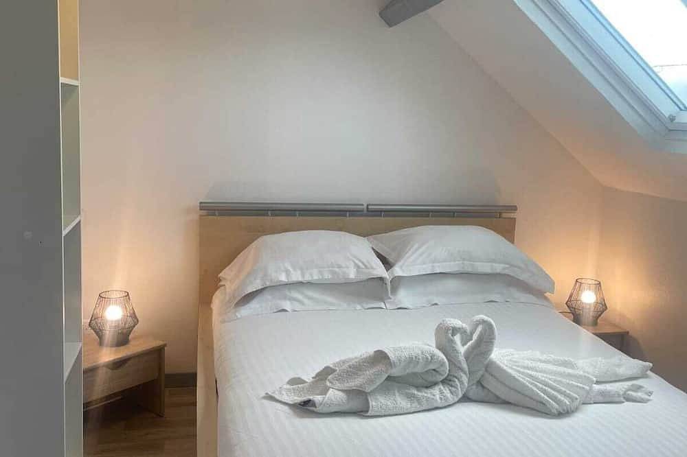 Entire apartment, Beau Loft Neuf Face au Château de Sedan- 1 Chambre- 40m2- Tout Confort- Netflix in Sedan, Ardennes