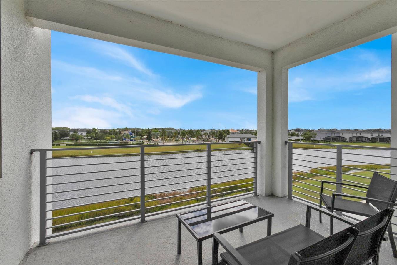 Book Now: Orlando Condo 6439 at Storey Lake Resort in Condado de Osceola