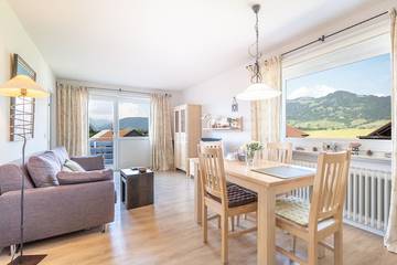 Ferienwohnung für 2 Personen, mit Balkon in Ofterschwang