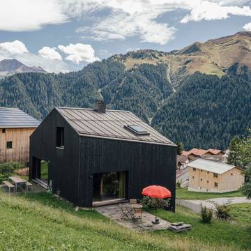 Ferienhaus für 9 Personen, mit Garten und Terrasse, mit Haustier in Graubünden