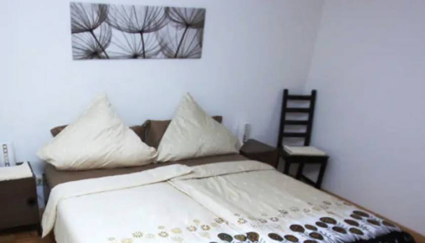 Ganze Wohnung, Ferienwohnung 'Ferienwohnung 2 Am Seepark Falk' mit Balkon und WLAN in Freiburg, Südschwarzwald