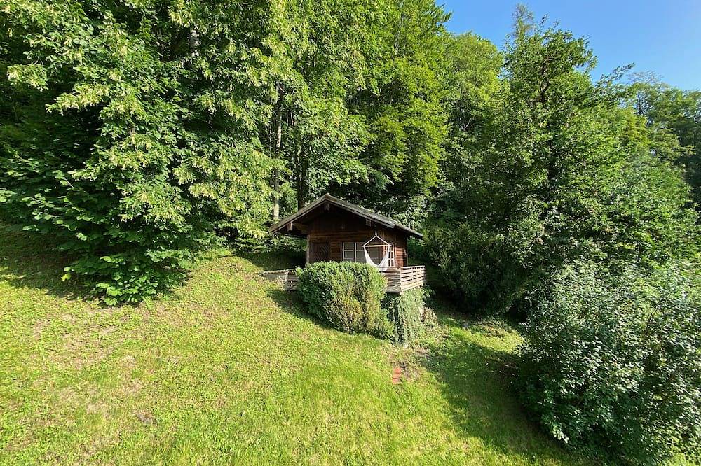 Ganze Wohnung, Stilvolles Apartment mit Bergblick-Hütte und Garten in Wolfratshausen in Wolfratshausen, Tölzer Land