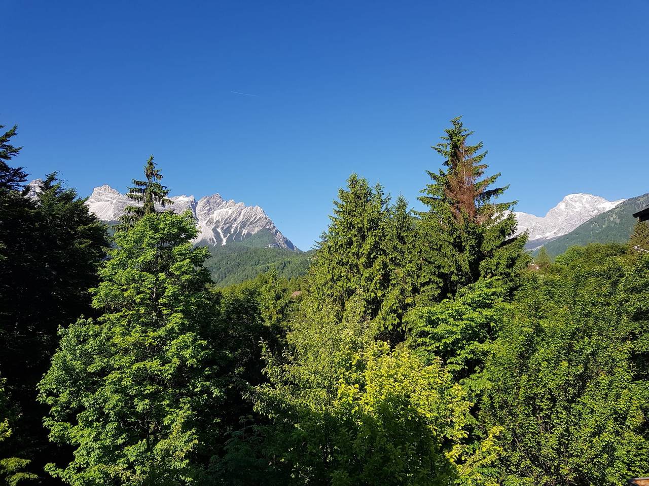 Appartement entier, Appartement "Bruna" avec vue sur les montagnes, terrasse privée et Wi-Fi in Forno di Zoldo, Val di Zoldo