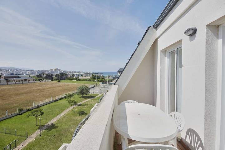 Appartement de vacances pour 4 personnes, avec jardin et piscine - 1