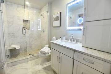 Vacation Home for 4 Guests in New Orleans, Orleans Parish, Picture 2
