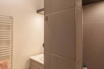 Location De Vacances pour 2 Personnes dans Aix-les-Bains, Région de Chambéry, Photo 2