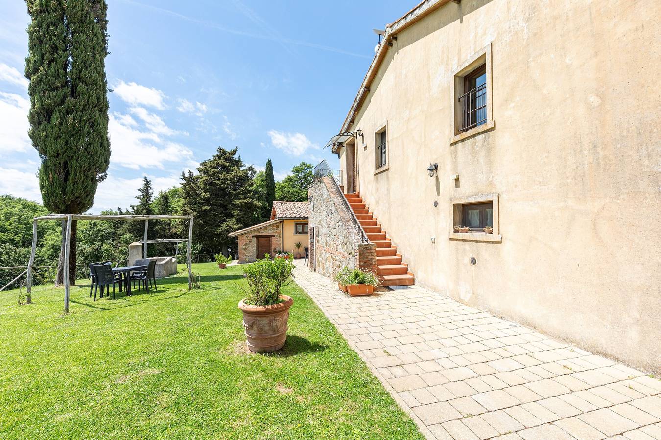 Chambre 'Papavero' avec vue sur les montagnes, piscine partagée et Wi-Fi in Chianciano Terme, Province de Sienne