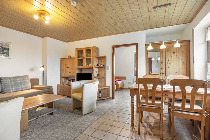 Ganze Wohnung, Ferienwohnung Fernblick 1, 50qm' mit  Terrasse, gemeinsamem Garten, Hunde willkommen und Wi-Fi in Bad Grund, Harzvorland