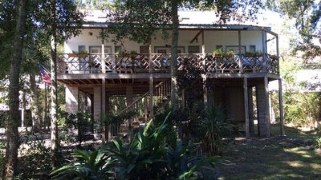 Großes Haus Schritte vom Seeufer! in Mandeville, Lake Pontchartrain