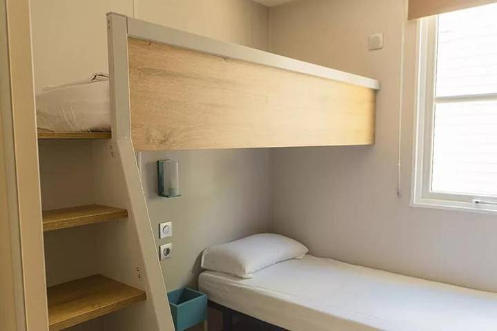 Camping pour 6 personnes, avec jardin ainsi que piscine et vue à Calella - 3