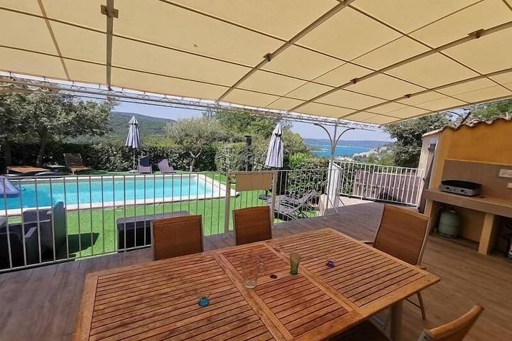 Location de vacances pour 6 personnes, avec Terrasse et Jardin dans les Gorges du Verdon