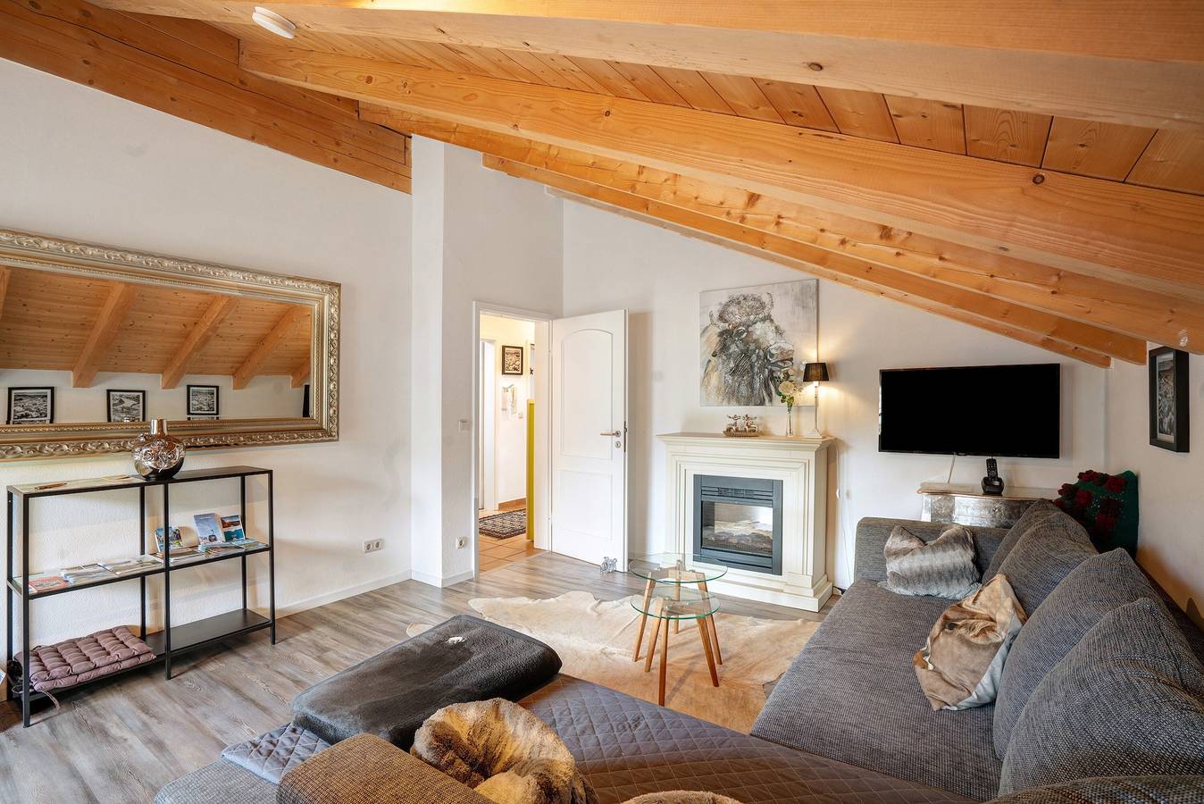 Ganze Wohnung, Ferienwohnung 'Place In The Bavarian Mountains' mit Bergblick, Privatem Garten und Wi-Fi in Weissbach an der Alpenstrasse, Schneizlreuth