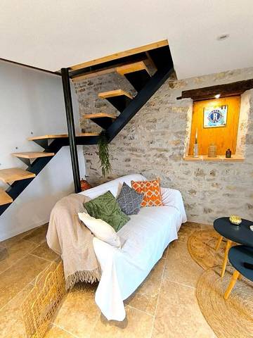 Location de vacances pour 2 personnes, avec jardin et terrasse à Septfonds