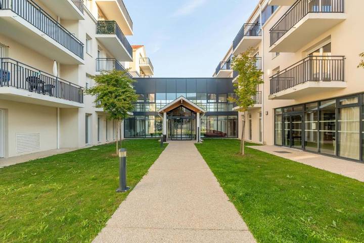 Location de vacances pour 4 personnes, animaux acceptés à Moissy-Cramayel - 2