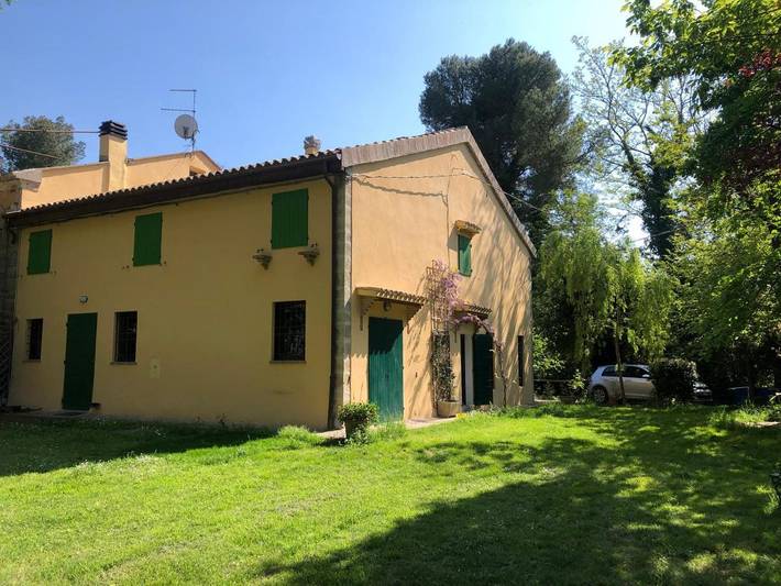 Ferienhaus für 8 Personen, mit Terrasse und Garten sowie Ausblick