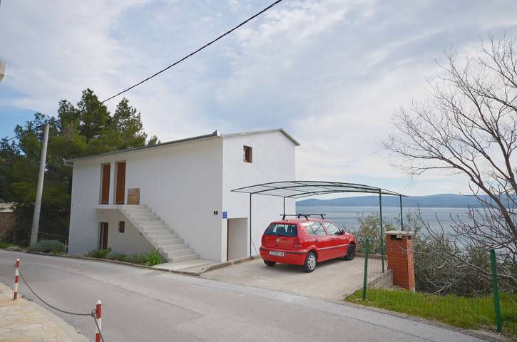 Ferienwohnung für 4 Personen, mit Balkon in Mimice