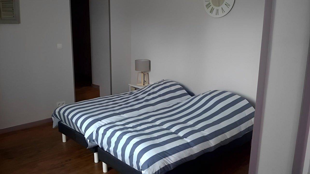 Chambres d'hôtes - Suite de 2 chambres in Saint-Pierre-le-Moûtier, Nièvre