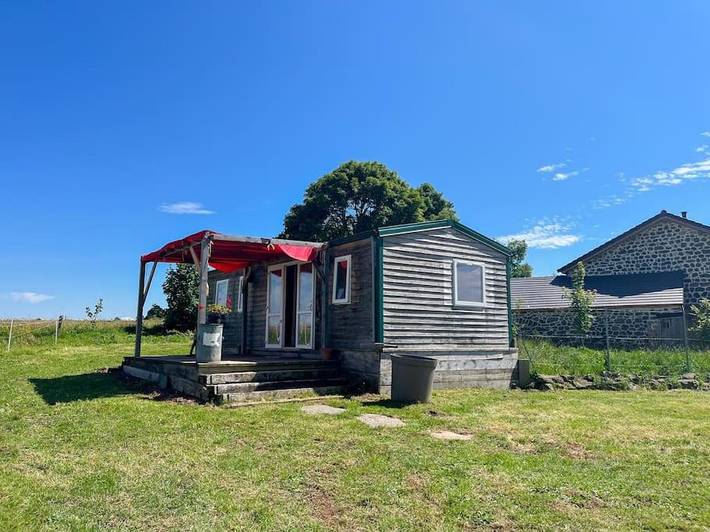 Gîte pour 6 personnes, avec Terrasse ainsi que Jardin et Vue à Mazet-Saint-Voy