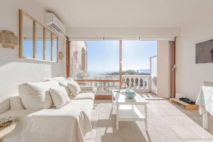 Gîte pour 2 personnes, avec balcon et vue dans Plage d'Anthéor - 2