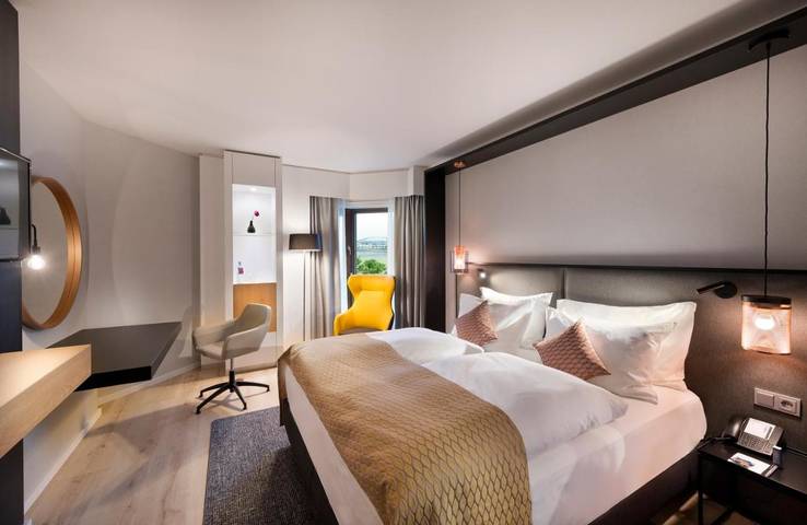 Hotel für 2 Personen, mit Pool und Terrasse sowie Sauna und Ausblick in Größte Kirmes am Rhein - 4