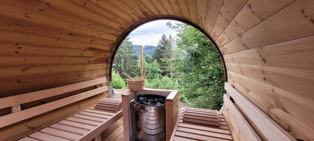 Chalet pour 10 personnes, avec sauna ainsi que balcon et jacuzzi à Gérardmer - 4