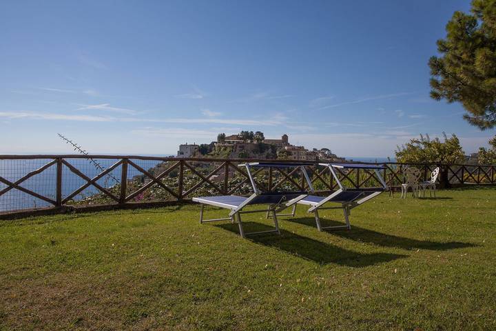 Location de vacances pour 4 personnes, avec jardin à Ravello - 4