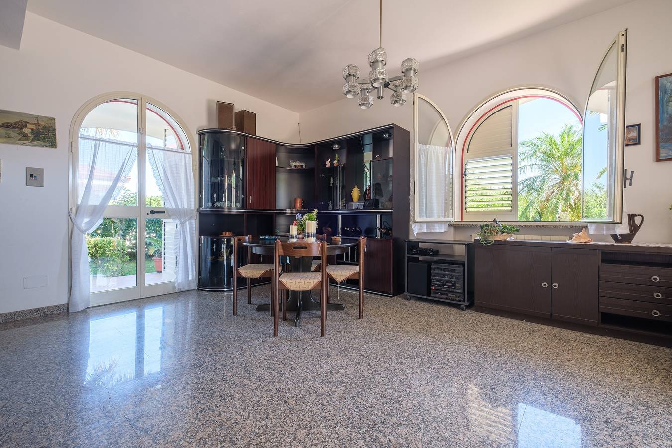 Villa "Delle Pomelie" con Giardino Privato, Balconi e Wi-Fi in Furnari, Provincia di Messina