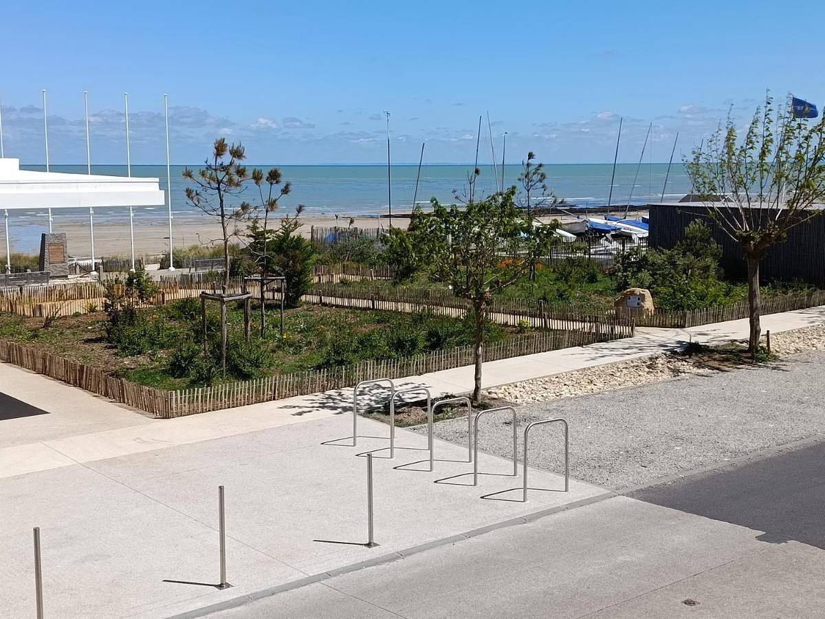 Appartement entier, Très bel F2 avec vue mer in Langrune-sur-Mer, Région de Caen