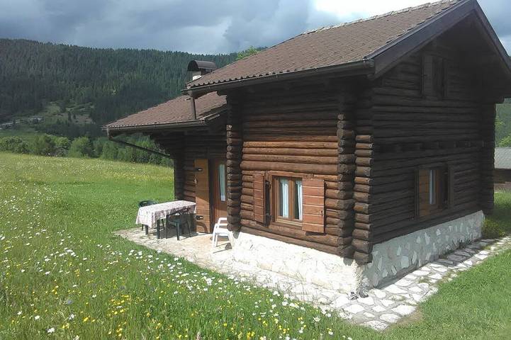 Chalet pour 4 personnes, avec jardin