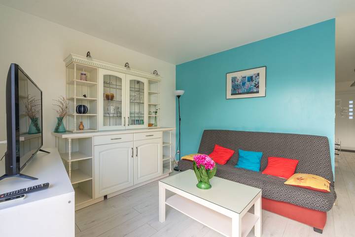 Apartamento entero, Apartamento 'Le Clos Du Champ De L'Amour - Isla de Ré' con piscina privada, Wi-Fi y aire acondicionado in Saint-Simon-de-Bordes, Región de Jonzac