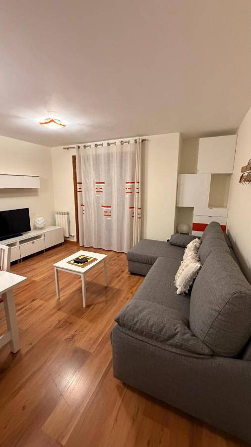 Apartamento de vacaciones para 6 personas, con balcón - 1