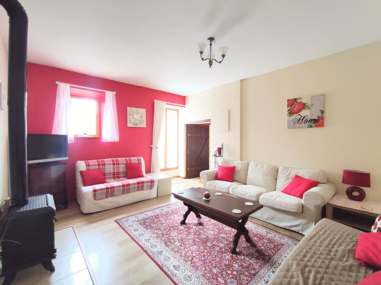 Gîte Rose – Pen Ar Voas Gîtes: private Terrasse, Gemeinschaftsgarten und Wlan in Plestin-les-Grèves, Ceinture Dorée