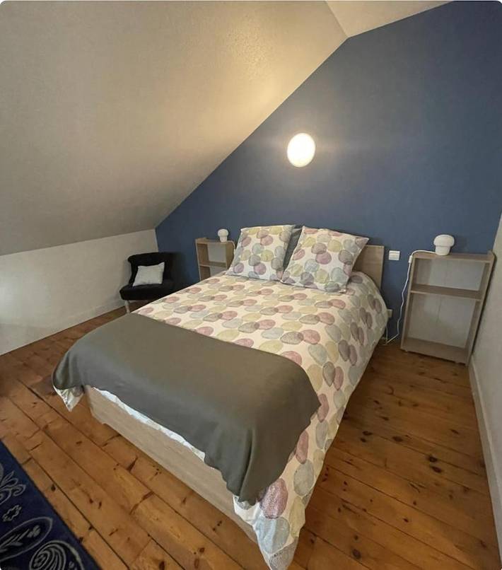 Location de vacances pour 6 personnes, avec vue et jardin à Aurillac - 3