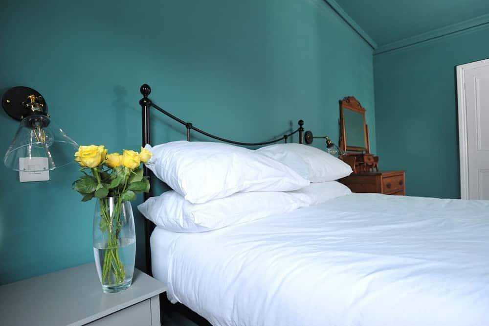 An apartment that sleeps 2 guests  in 1 bedroom in Cheltenham, Gloucestershire