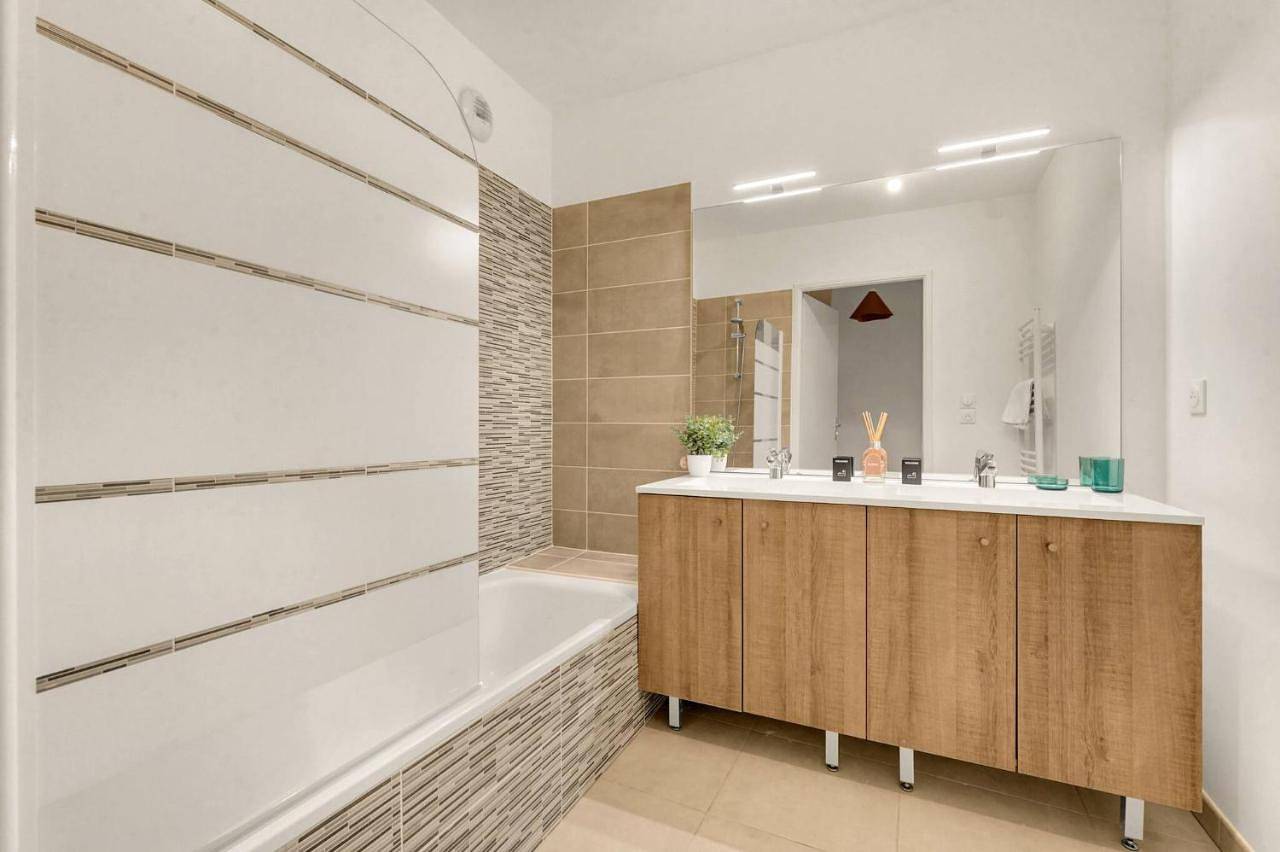 Appartement entier, Sauna - Apaisant - Cocooning in Castanet-Tolosan, Canal du Midi