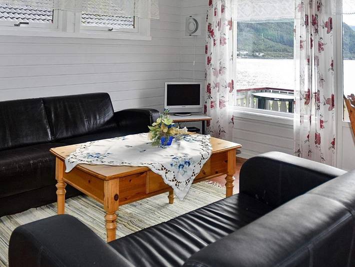 Ferienhaus für 5 Personen, mit Terrasse und Garten in Selje - 2