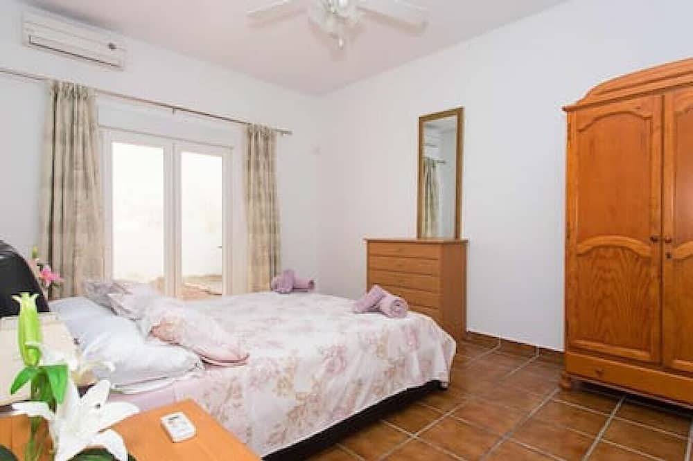 Ch Villa Cuenca Atalaya Park (Benijofar) in Rojales, Costa Blanca