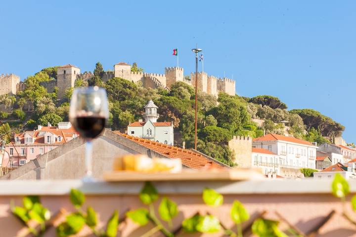 Vacation rental for 4 people, with Balcony/Terrace and View in Lisbon