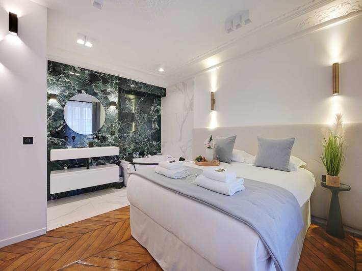 Location de vacances pour 6 personnes, avec Jacuzzi à Paris