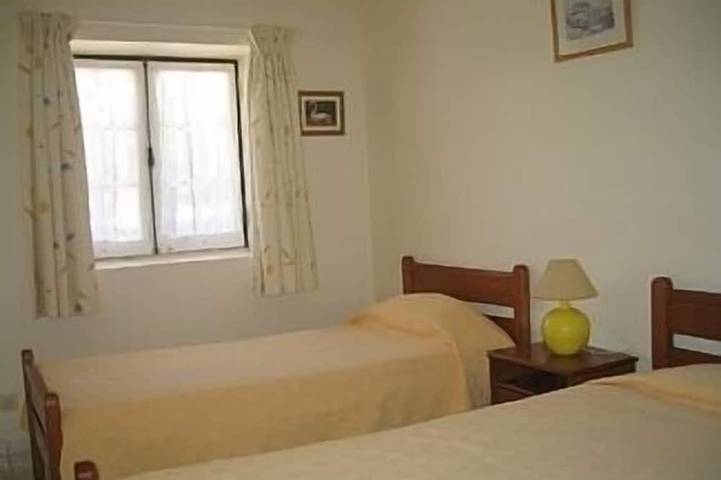Ganze Wohnung, Erdgeschoss, klimatisierte Wohnung in preisgekrönter Lage in Vilamoura, Quarteira